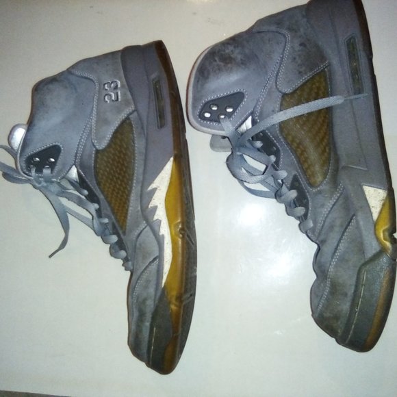 Size 12 -Nike Air  Jordan 5 Retro Wolf Grey 2011 main image 7